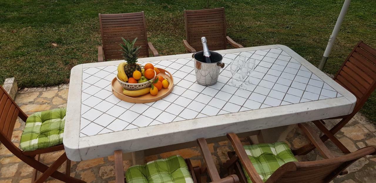 Casa Istria Villa บูเย ภายนอก รูปภาพ