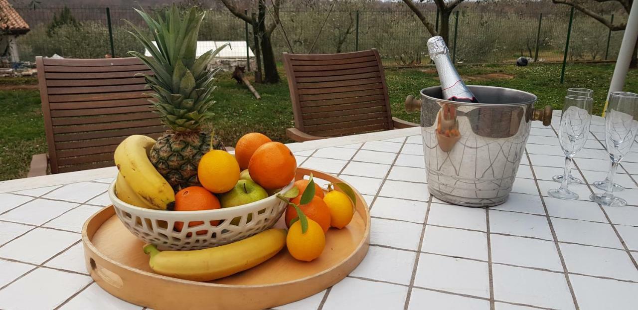 Casa Istria Villa บูเย ภายนอก รูปภาพ