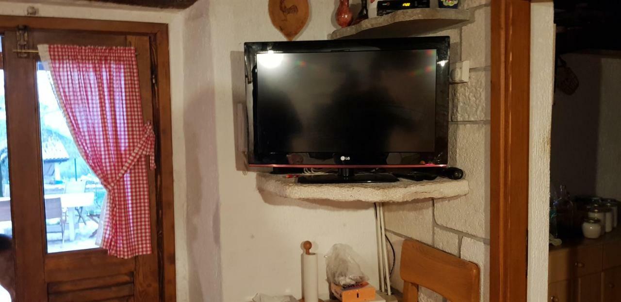 Casa Istria Villa บูเย ภายนอก รูปภาพ