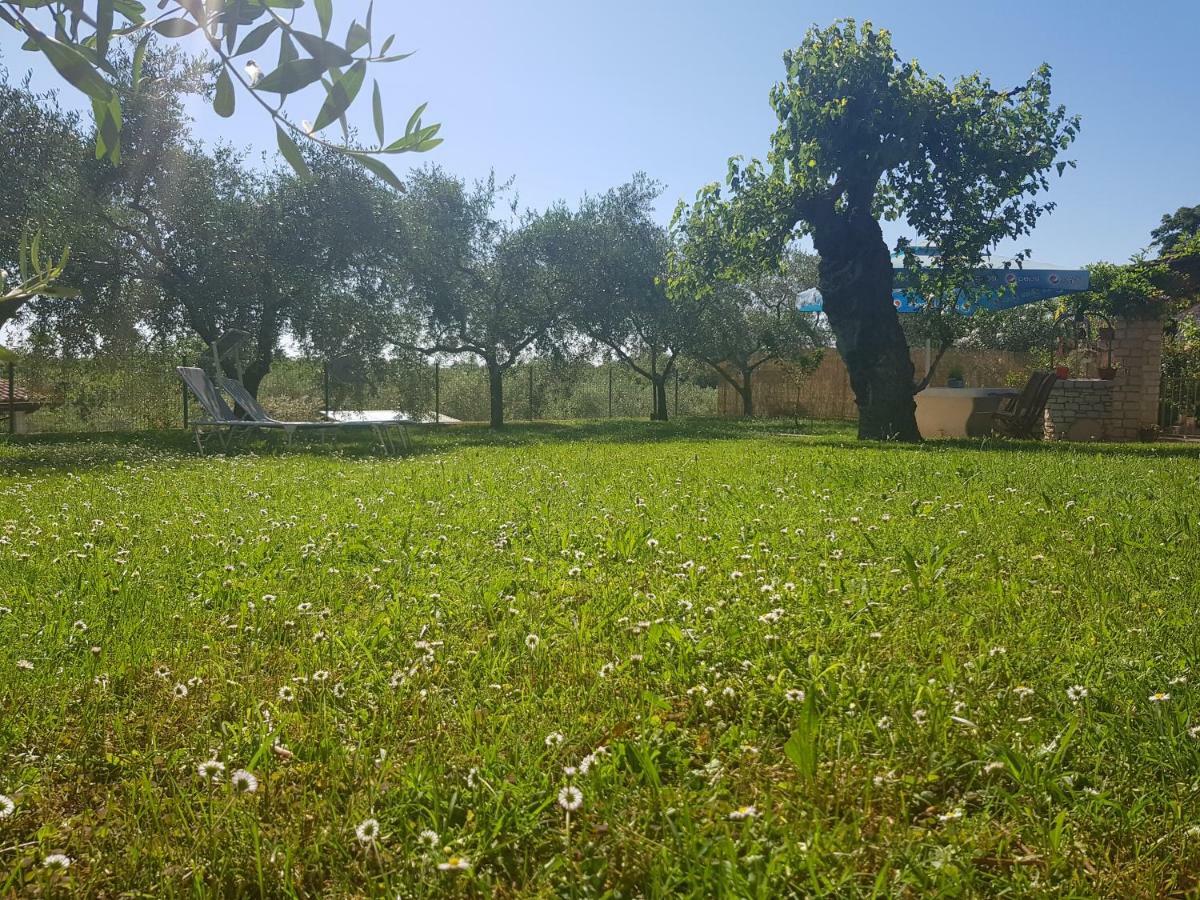 Casa Istria Villa บูเย ภายนอก รูปภาพ